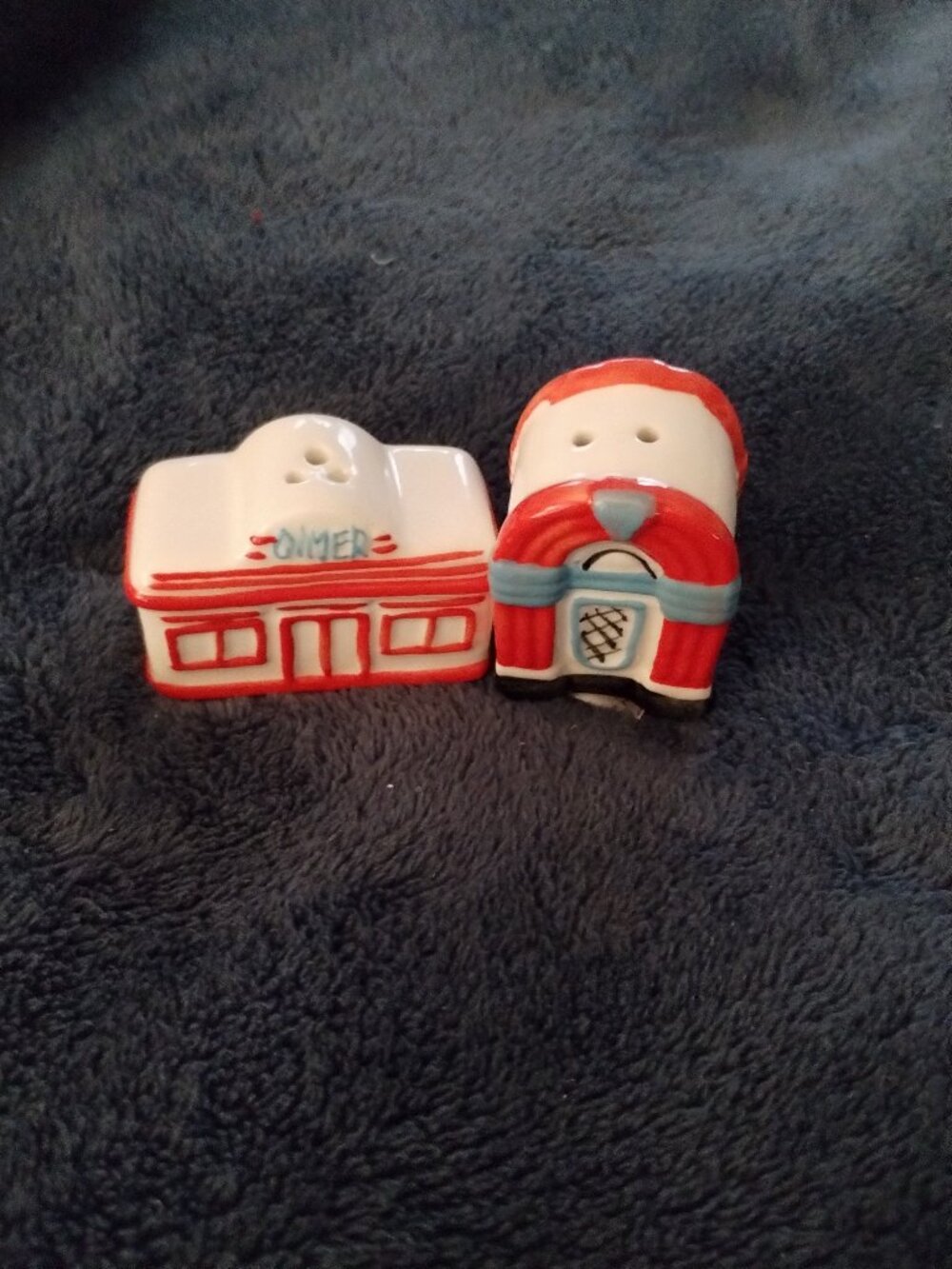 Diner & Jukebox salt & pepper shakers